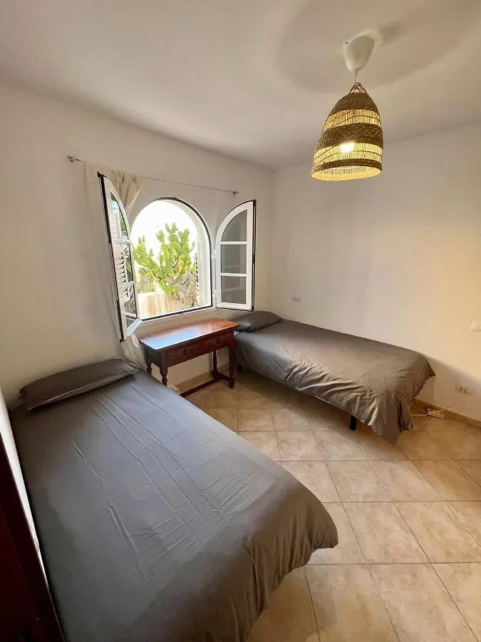 Pura Vida Surf Camp & School Hostel La Oliva 0*,  Spain